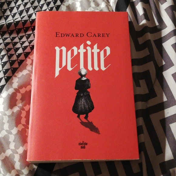 Petite - Picture 1 of 2